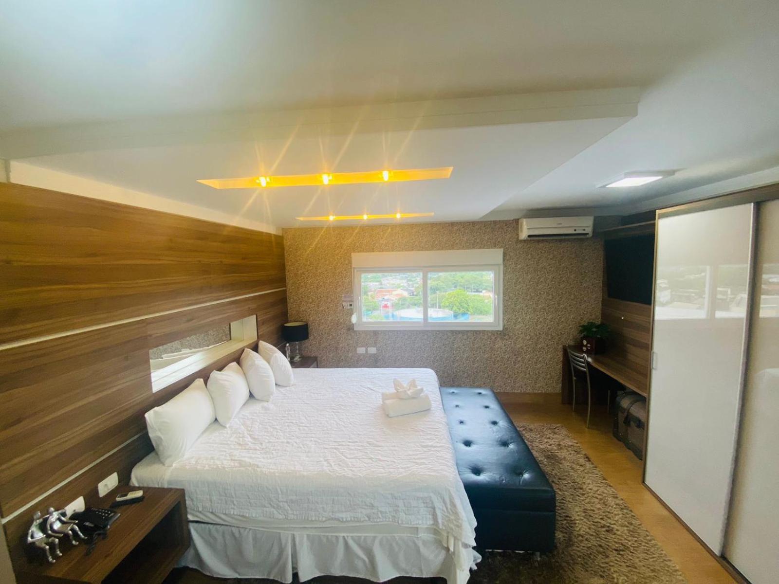 Shelton Palace Hotel Paranavai Bagian luar foto